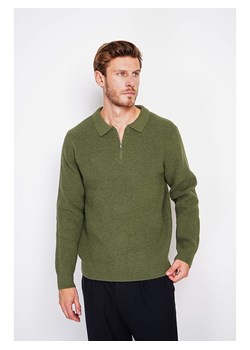 William de Faye Sweter w kolorze khaki ze sklepu Limango Polska w kategorii Swetry męskie - zdjęcie 189327258