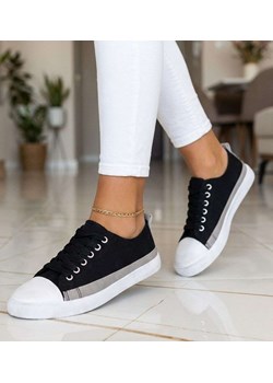 Sznurowane trampki damskie Czarne /E10-2 16175 T190/ ze sklepu Pantofelek24.pl w kategorii Trampki damskie - zdjęcie 189340877