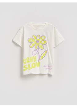 Reserved - Bawełniany t-shirt z nadrukiem - złamana biel ze sklepu Reserved w kategorii Bluzki dziewczęce - zdjęcie 189348379