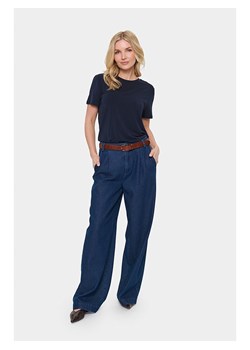 SAINT TROPEZ Koszulka "Adelia" w kolorze granatowym ze sklepu Limango Polska w kategorii Bluzki damskie - zdjęcie 189355169