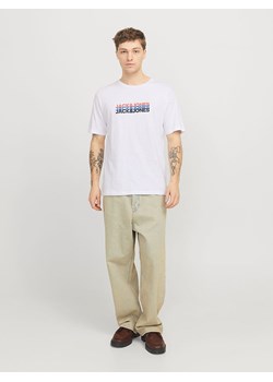 Jack &amp; Jones Koszulka "Cyber" w kolorze białym ze sklepu Limango Polska w kategorii T-shirty męskie - zdjęcie 189359698