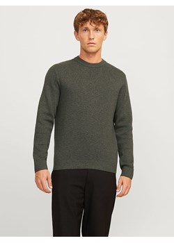 Jack &amp; Jones Sweter "Milano" w kolorze khaki ze sklepu Limango Polska w kategorii Swetry męskie - zdjęcie 189360898