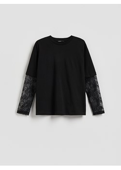 Reserved - T-shirt z koronkowymi rękawami - czarny ze sklepu Reserved w kategorii Bluzki damskie - zdjęcie 189362978