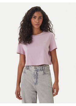 Guess T-Shirt V6GI17 K2984 Różowy Regular Fit ze sklepu MODIVO w kategorii Bluzki damskie - zdjęcie 189368849