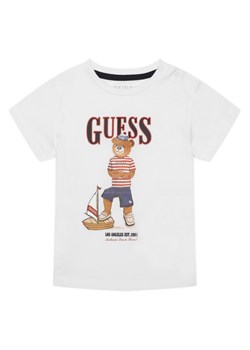 Guess T-Shirt N6GI04 K8HM4 Biały Regular Fit ze sklepu MODIVO w kategorii Kaftaniki i bluzki - zdjęcie 189368857