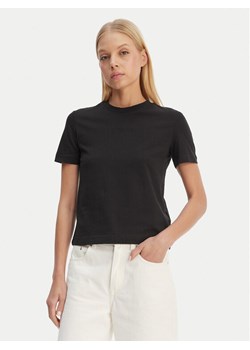 Calvin Klein T-Shirt LV044C905G Czarny Regular Fit ze sklepu MODIVO w kategorii Bluzki damskie - zdjęcie 189368899