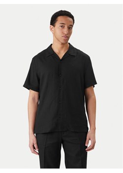 Calvin Klein Koszula LV04LF137G Czarny Relaxed Fit ze sklepu MODIVO w kategorii Koszule męskie - zdjęcie 189368916