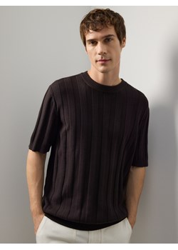 Reserved - Sweter z krótkim rękawem - ciemnobrązowy ze sklepu Reserved w kategorii Swetry męskie - zdjęcie 189374045