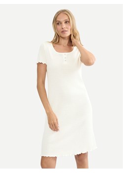 Triumph Koszula nocna Mix & Match 10227255 Biały Regular Fit ze sklepu MODIVO w kategorii Koszule nocne - zdjęcie 189384935