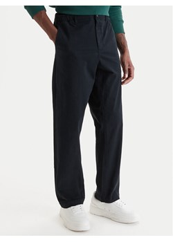 Element Chinosy Regular Comfort Twill ELYNP00190 Czarny Regular Fit ze sklepu MODIVO w kategorii Spodnie męskie - zdjęcie 189391318