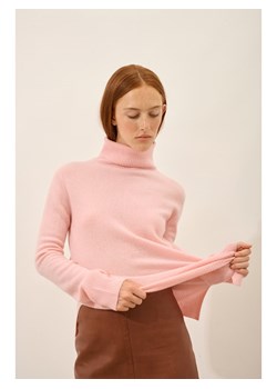 Just Cashmere Kaszmirowy golf "Lexie" w kolorze jasnoróżowym ze sklepu Limango Polska w kategorii Swetry damskie - zdjęcie 189401649