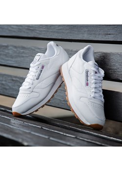 Białe sneakersy męskie sizeer, wiosna 2020 w Domodi Białe sneakersy męskie sizeer, wiosna 2020 w Domodi