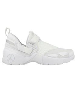 Buty sportowe męskie jordan inne modele, wiosna 2020 w Domodi Buty sportowe męskie jordan inne modele, wiosna 2020 w Domodi