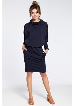Stylowa sukienka mini z rękawami kimono - granatowa ze sklepu Cudmoda w kategorii Sukienki - zdjęcie 57621536