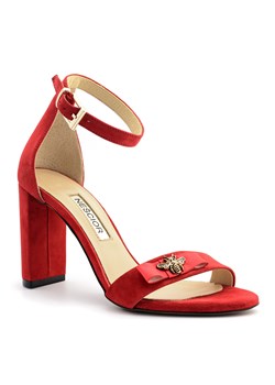 Sandały damskie czerwone Neścior na wysokim obcasie eleganckie 