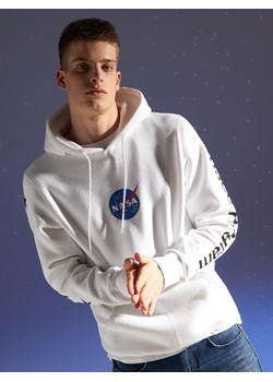 Cropp - Bluza NASA - biały ze sklepu Cropp w kategorii Bluzy męskie - zdjęcie 62450199