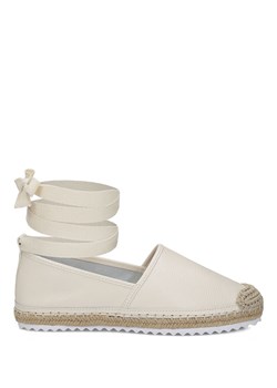 Espadryle damskie Kazar casual bez zapięcia skórzane jesienne bez wzorów 