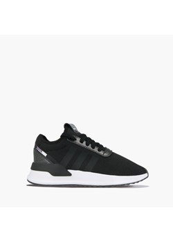 Sizeer Zwrócone w stronę miasta – adidas U_Path Run Sizeer Zwrócone w stronę miasta – adidas U_Path Run