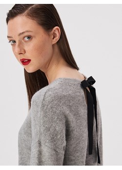 Sweter damski Sinsay gładki 