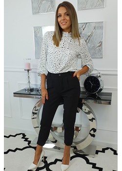 Bluzka damska biała ze sznurowanym dekoltem z długim rękawem na jesień 