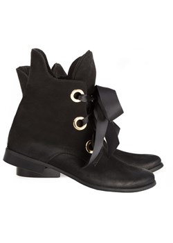 BOTKI SKÓRZANE W CZERNI NUBUKOWEJ 2020CM ze sklepu lafemmeshoes.pl w kategorii Botki - zdjęcie 75097987