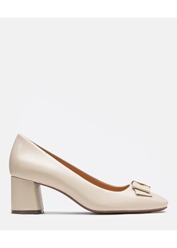 Czółenka Kazar ze skóry eleganckie 