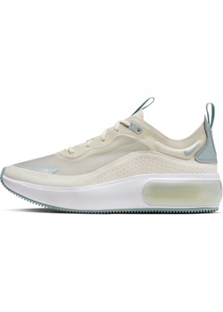 Buty sportowe damskie Nike beżowe na wiosnę wiązane 