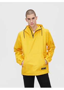 Cropp - Lekki anorak z kapturem - żółty ze sklepu Cropp w kategorii Kurtki męskie - zdjęcie 81518415