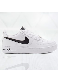 Buty sportowe damskie Nike air force białe sznurowane bez wzorów 