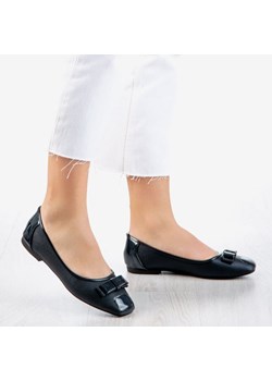 Balerinki Royalfashion.pl bez zapięcia casual bez wzorów 
