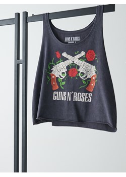 Cropp - Krótki top Guns N' Roses - szary ze sklepu Cropp w kategorii Bluzki damskie - zdjęcie 86233195