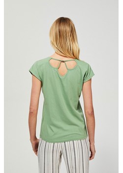 T-shirt z ażurowym zdobieniem ze sklepu Moodo.pl w kategorii Bluzki damskie - zdjęcie 88658418