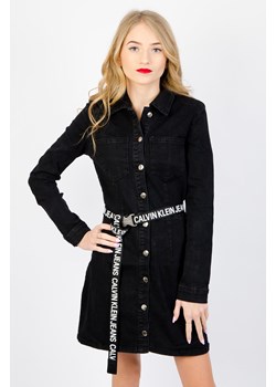 Długa czarna taliowana sukienka jeansowa ze sklepu olika.com.pl w kategorii Sukienki - zdjęcie 93135377