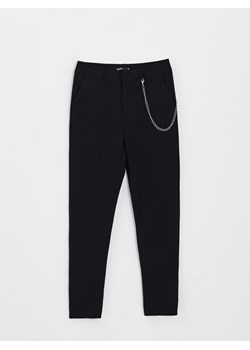 Cropp - Spodnie chino slim - czarny ze sklepu Cropp w kategorii Spodnie damskie - zdjęcie 93725296