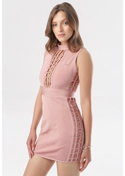 Różowa Sukienka Kairina ze sklepu Born2be Odzież w kategorii Sukienki - zdjęcie 95033626