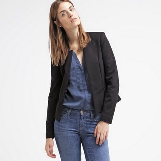 1 marynarka na 5 sposobów!