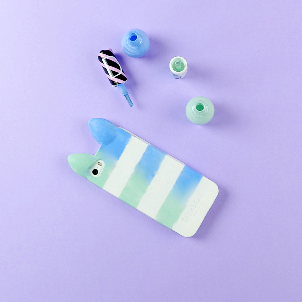 Śliczny case ombre na telefon