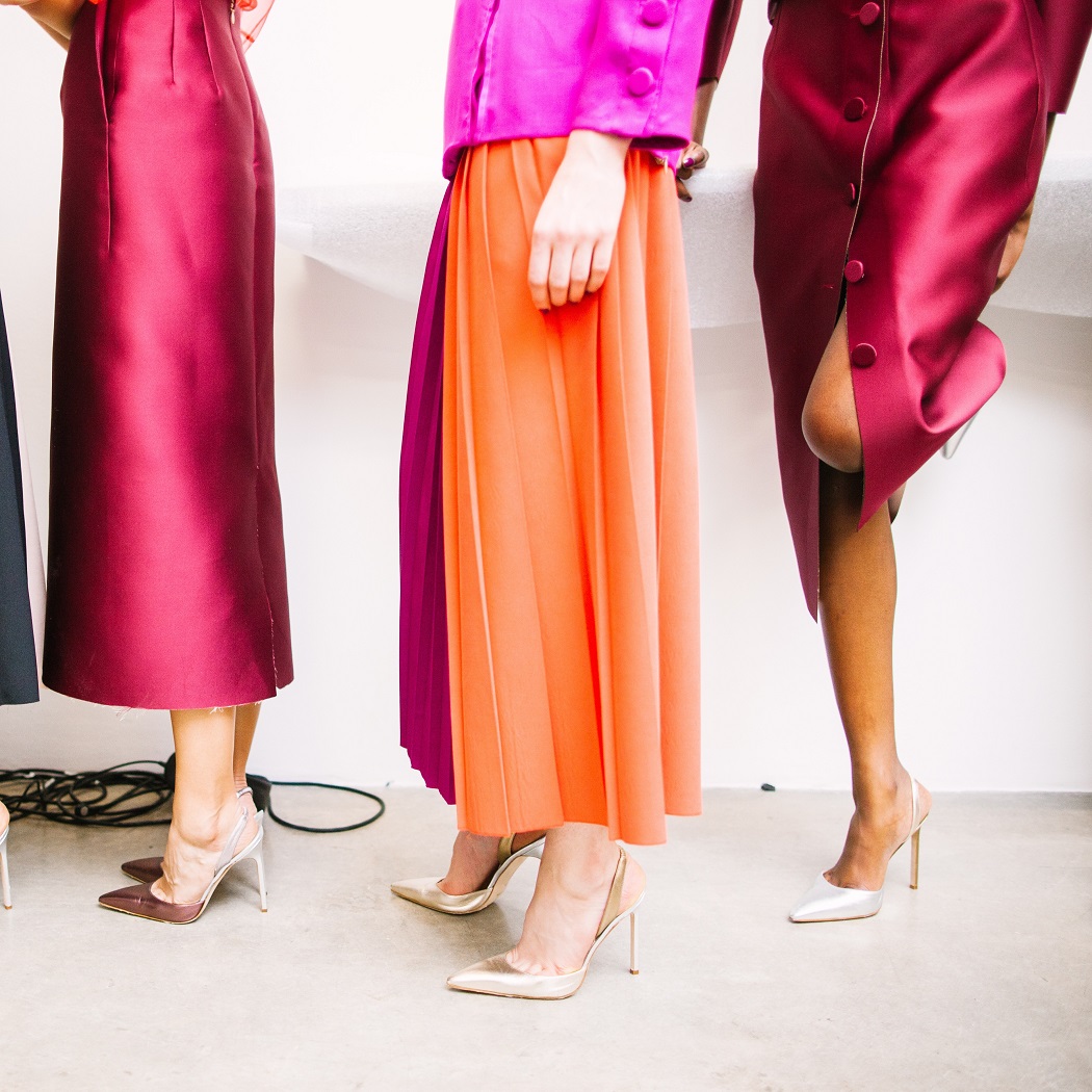 Dzięki tym trikom będziesz wyglądać na wyższą! 