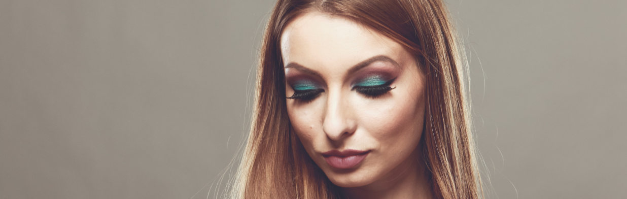Half cut crease - makijażowy hit gwiazd