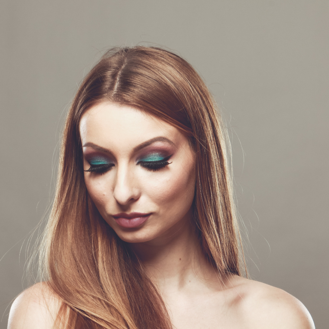 Half cut crease - makijażowy hit gwiazd