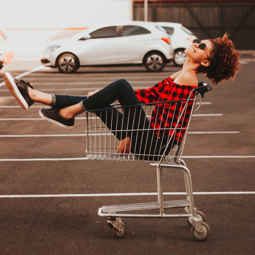 HIT! Wyprzedaże i darmowa dostawa w LPP! 