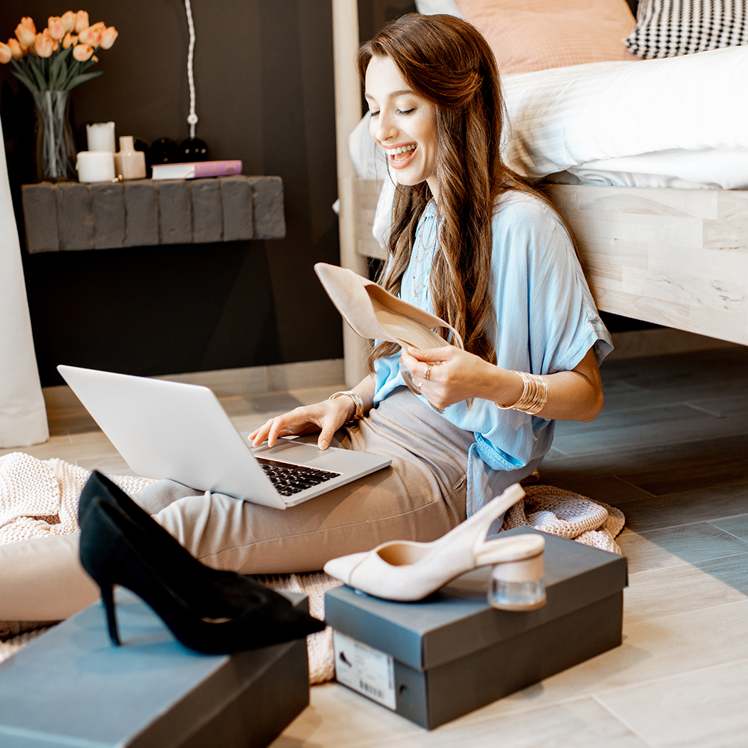 Jak kupować buty przez internet? Wszystko, co musisz wiedzieć o kupowaniu obuwia online [PORADNIK]