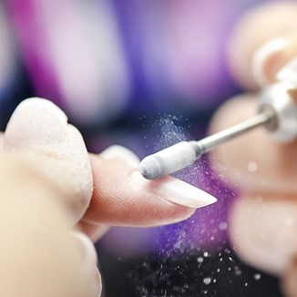 Jak zdjąć hybrydę w domu i na wyjeździe? Samodzielne usuwanie manicure hybrydowego - zdjęcie produktu