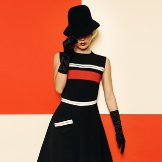 Lata 60. w modzie damskiej i męskiej - tło historyczne, styl i największe ikony dekady - zdjęcie produktu
