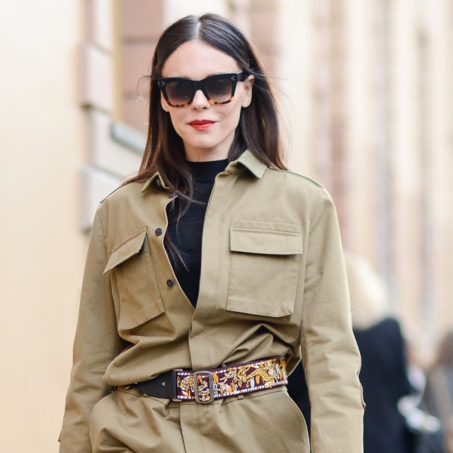 Marynarski czy militarny? Uniform na wiosnę