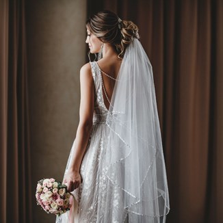 Modne suknie ślubne 2024 – 5 modeli, którym mówimy zdecydowane „TAK”    - zdjęcie produktu