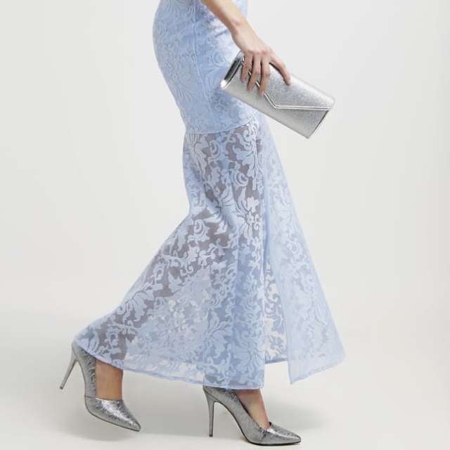 Najmodniejsze buty i torebki na studniówkę