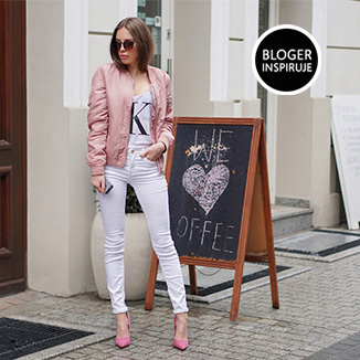 Pastelowe sukienki i bomberki