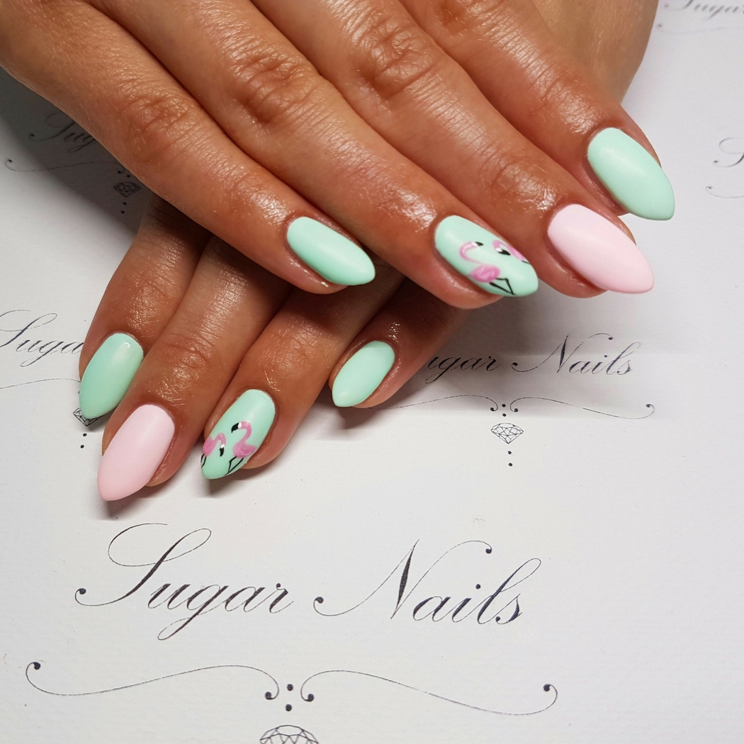 Poznaj najlepsze, wiosenne trendy w manicure! 