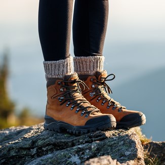 Ranking butów trekkingowych damskich 2024. TOP 4 modele, które są wygodne, trwałe i tańsze niż myślisz 